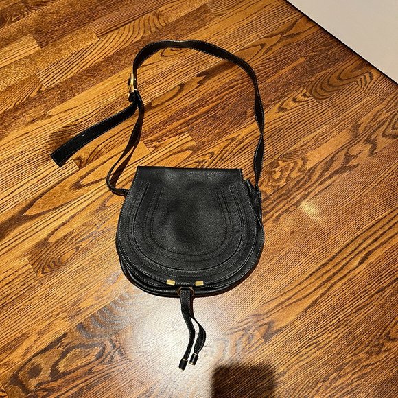 Chloe Marcie - Picture 1 of 2